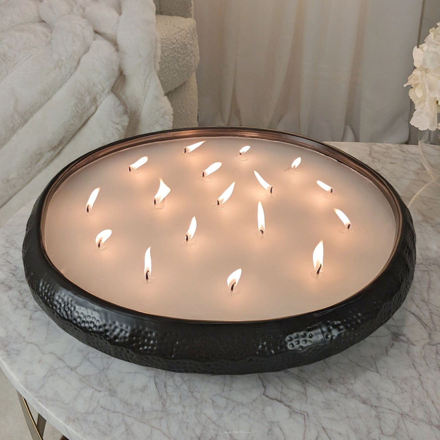 Aeolian XL Black 17 Wick Scented Candle.