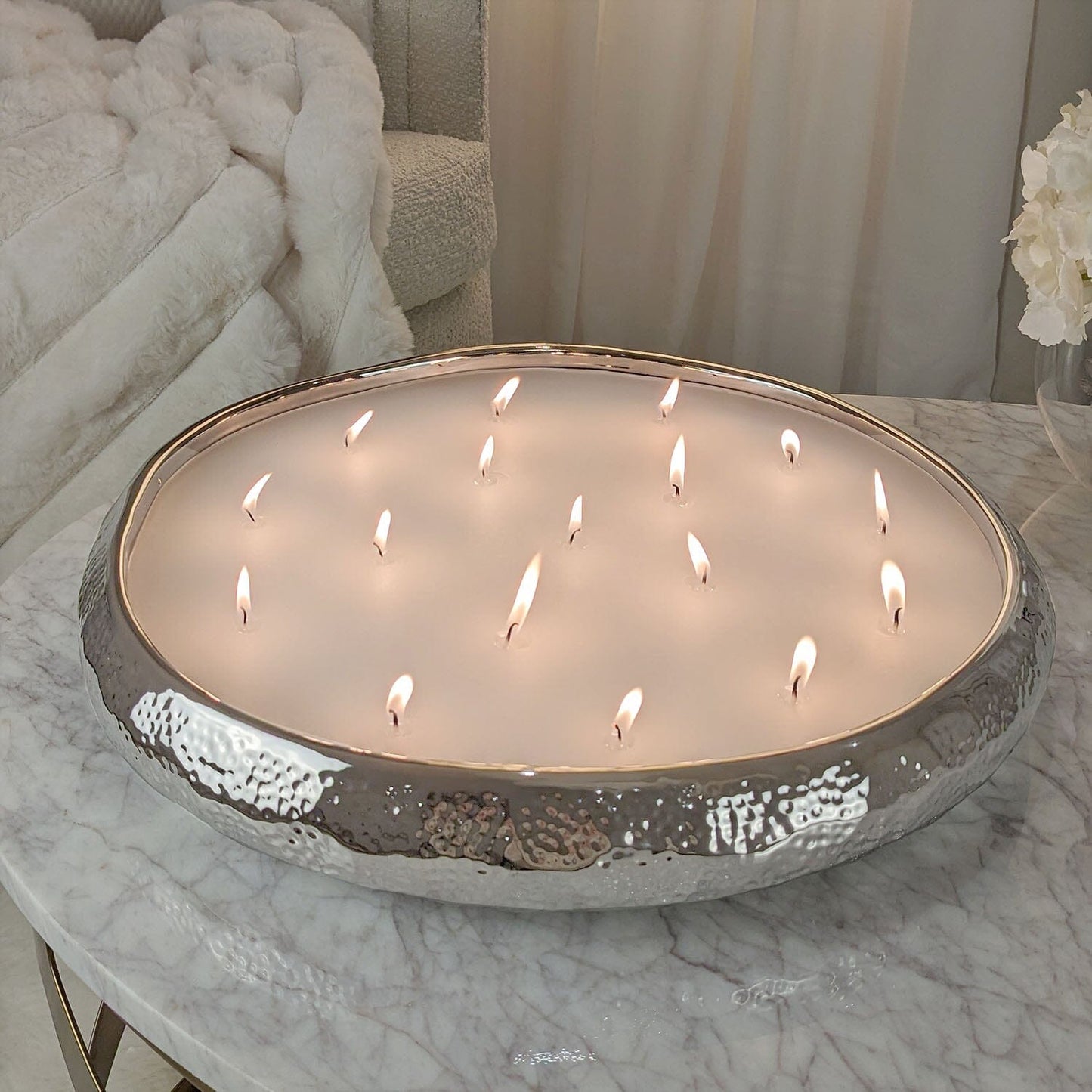 Aeolian XL Silver 17 Wick Scented Candle.