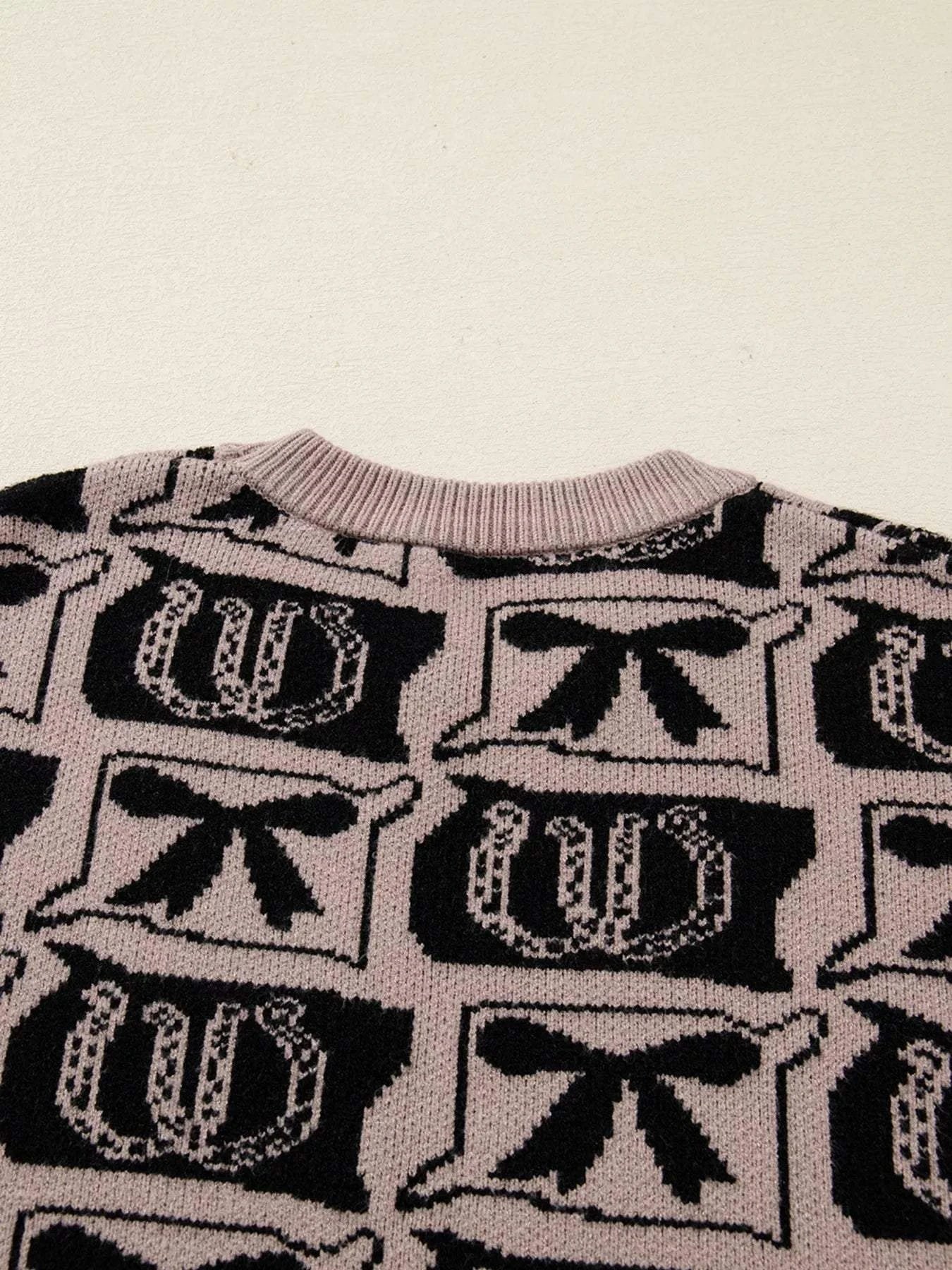 Bows & Horseshoes Pattern Round Neck Sweater - Rosey's Creations