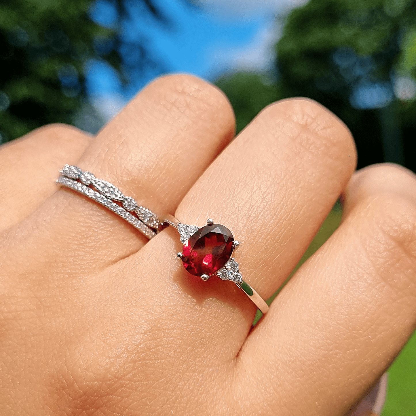 Complete Set - Garnet Jewellery Set in Sterling Silver.