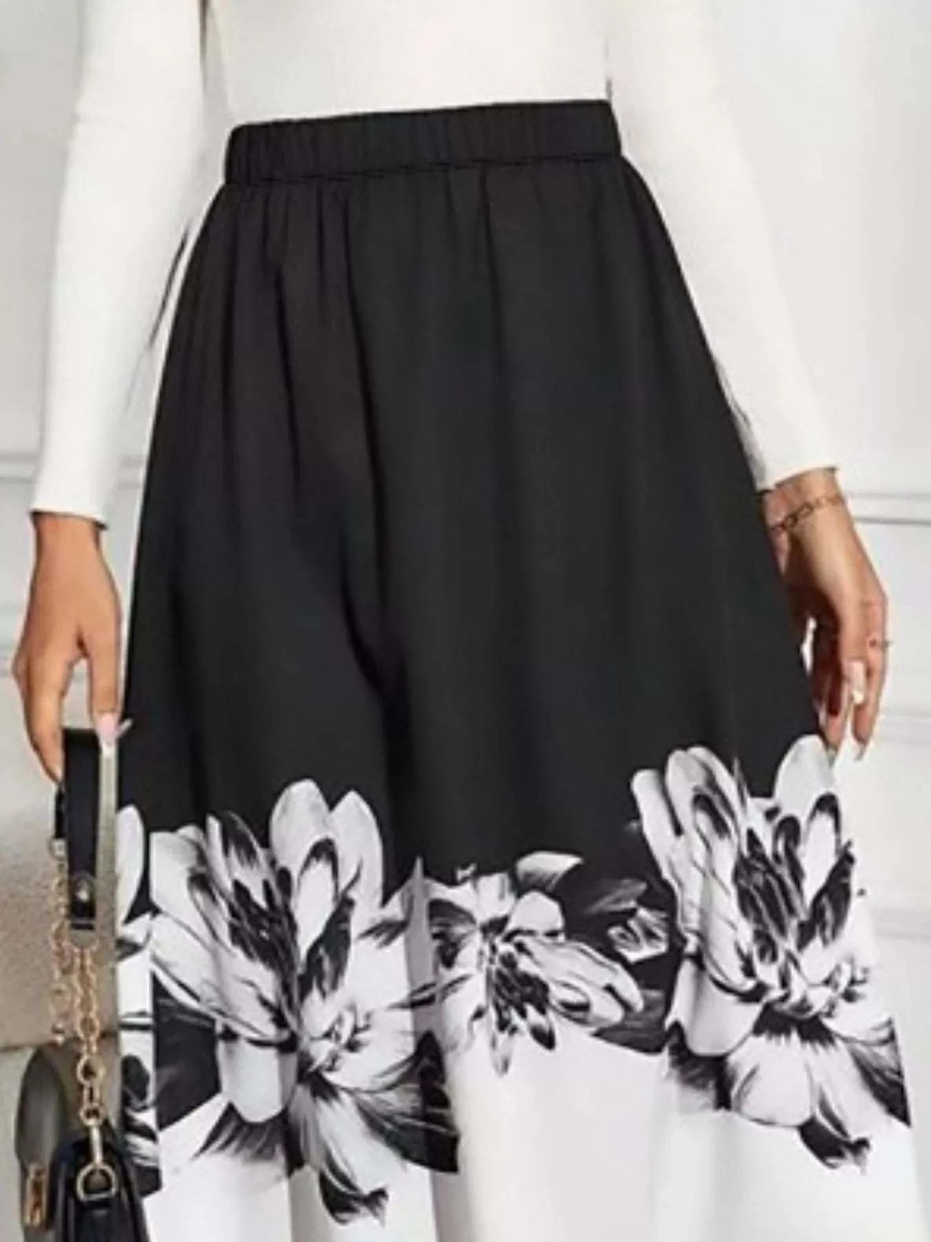 Floral Print A-Line Midi Skirt.