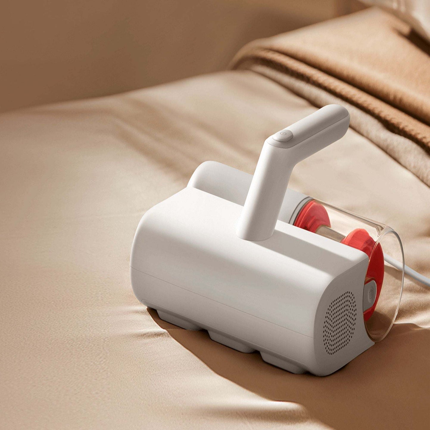 Ultimate Dust Mite Vacuum – Deep Clean with UV, Heat & Cyclone Power.