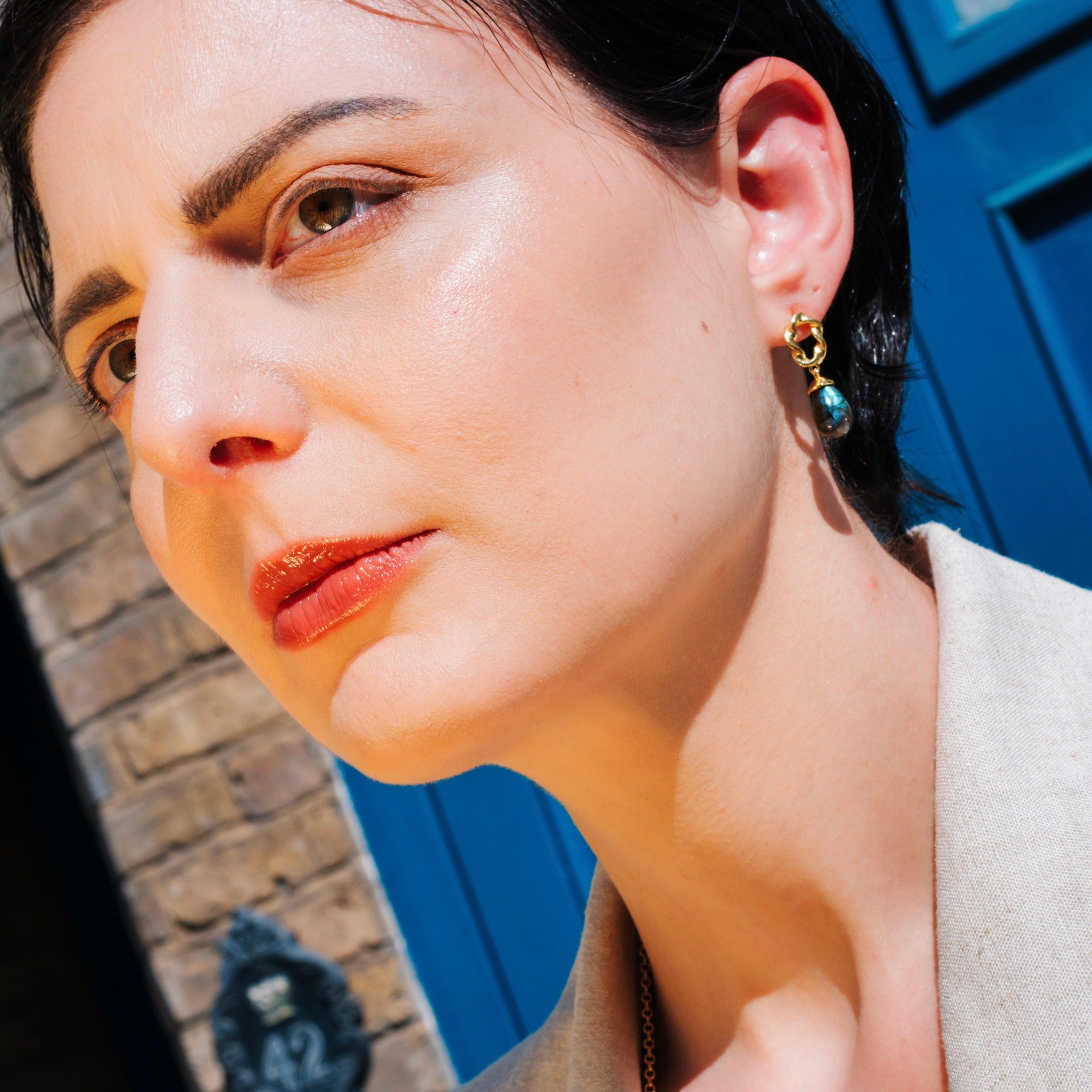Moirai Twisted Loop Earrings Pariba Onyx Azuni London