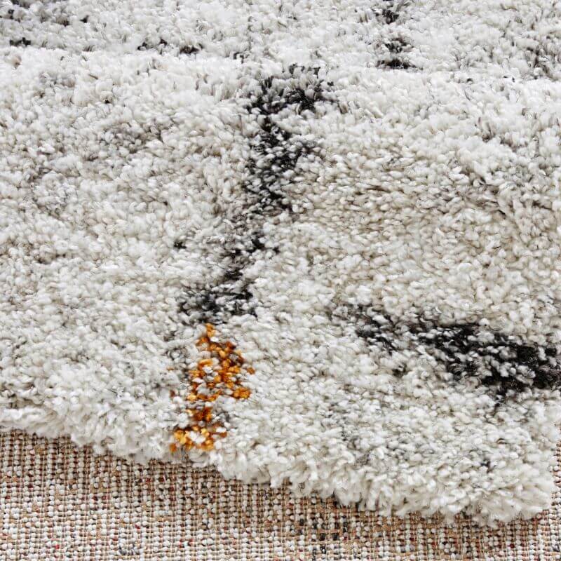 Deep-Pile Velour Rug Cream Colour