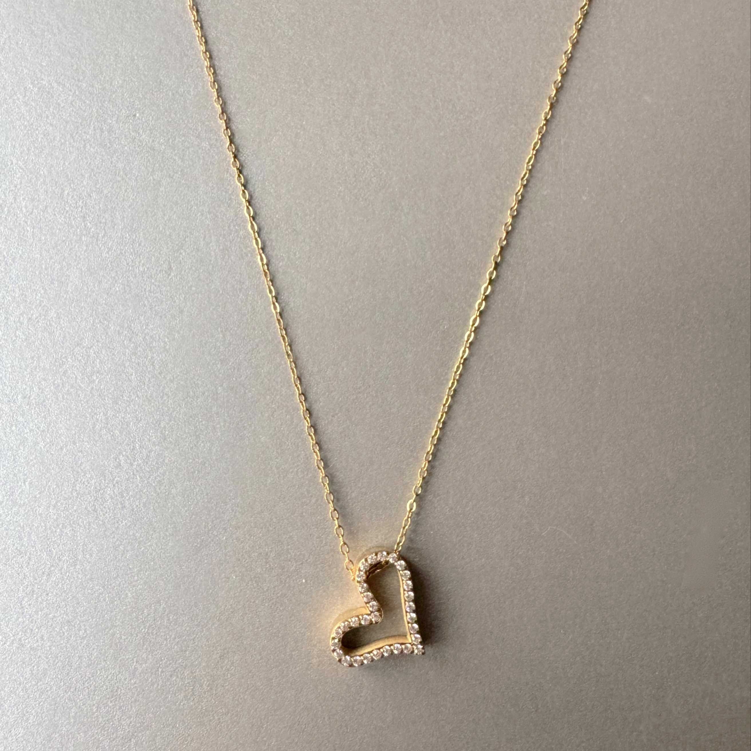 Viviana Luxe 18k Gold Plated Heart Necklace LUXE TONES