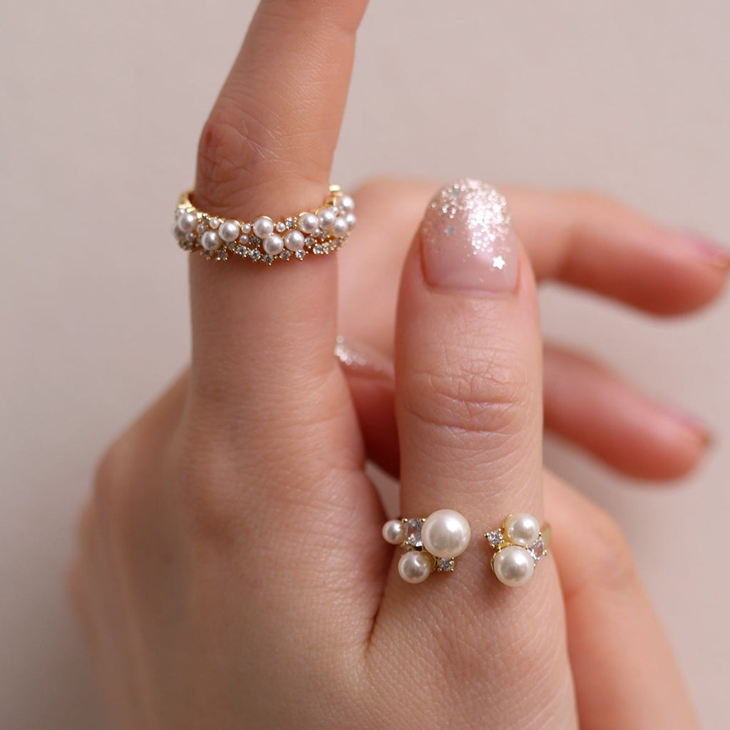 Bold cubic pearl ring Nabi London