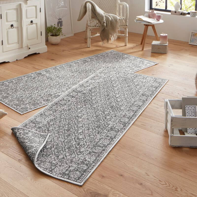 Reversible Indoor-Outdoor Curacao Rug