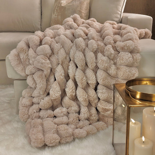 Isla Oatmeal Chunky Ribbed Faux Fur Throw - Rosey's Creations