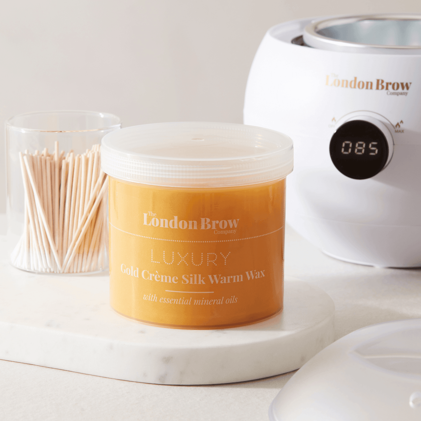 Luxury Silk Metallic Gold Warm Wax – 450g Professional Pot for Sensitive Skin - Rosey's Creations