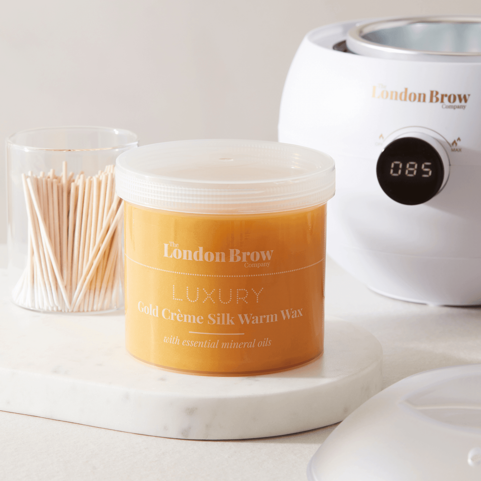 Luxury Silk Metallic Gold Warm Wax – 450g Professional Pot for Sensitive Skin - Rosey's Creations