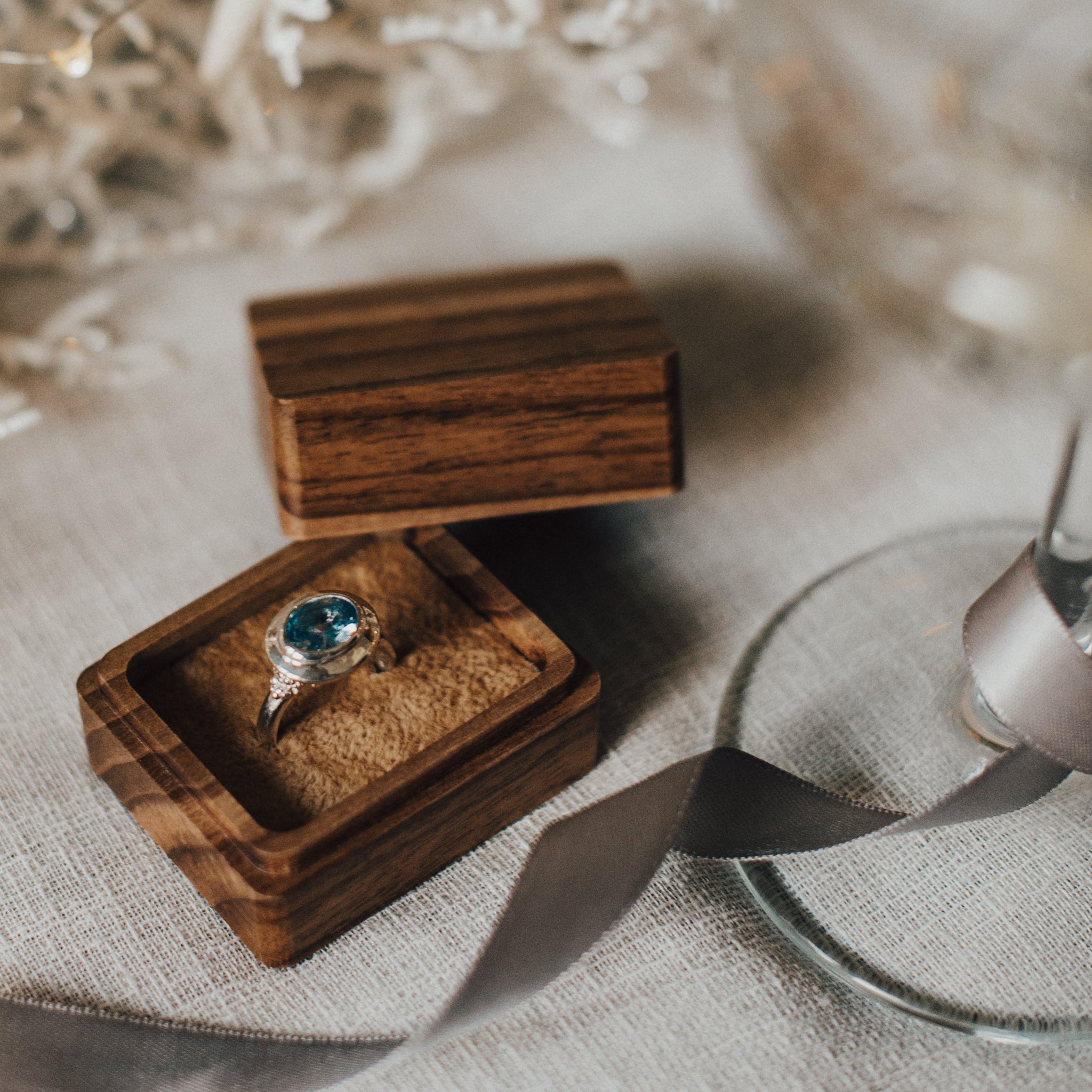 Oval-cut Sky Blue Topaz gemstone Ring - Avery Dainty London